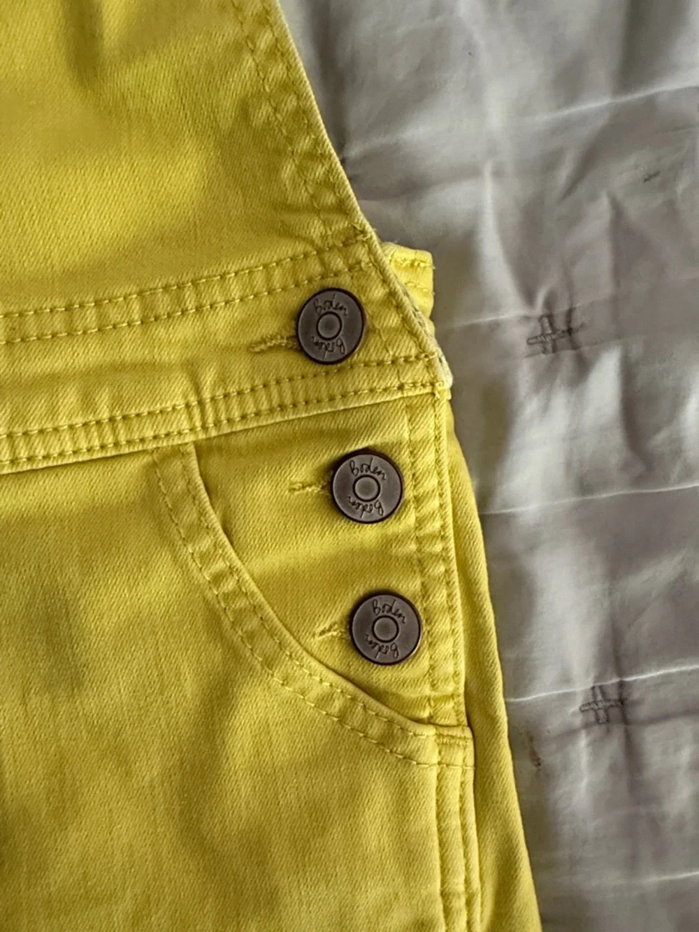 Mini Boden Yellow Daisy Short Overalls with Rainbow Straps 6-7yr - Picture 4 of 5